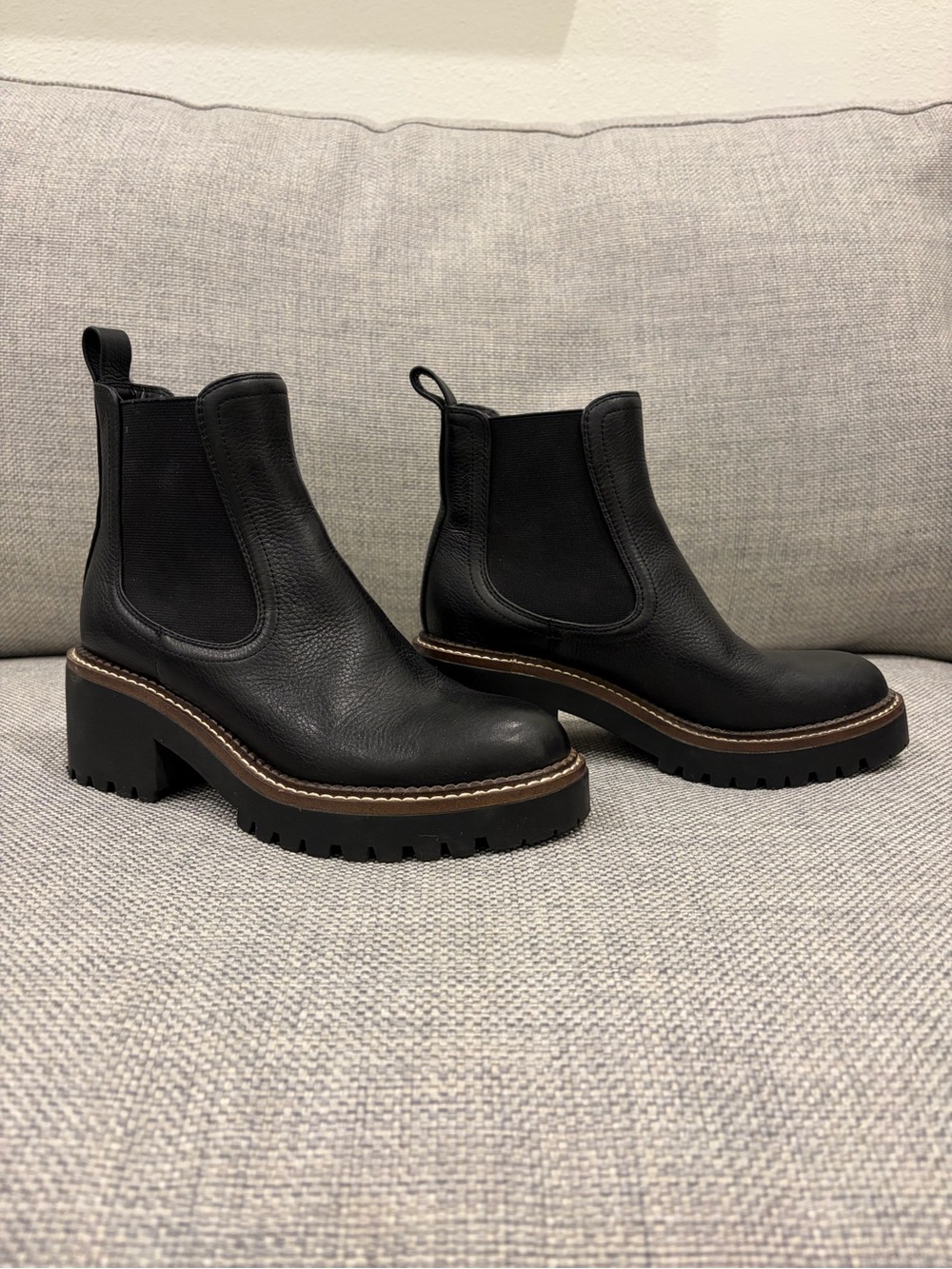 Nordstrom Miah Chelsea Lug Boot, Size 6, Black